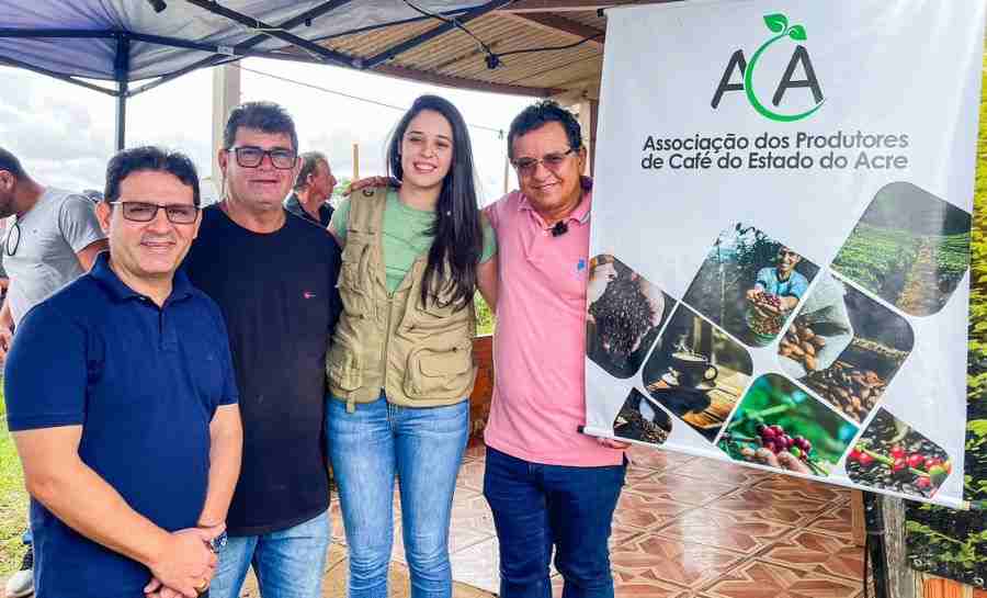 Gonzaga anuncia investimento para cafeicultores do Alto Acre e destaca importância do café para crescimento do PIB acreano